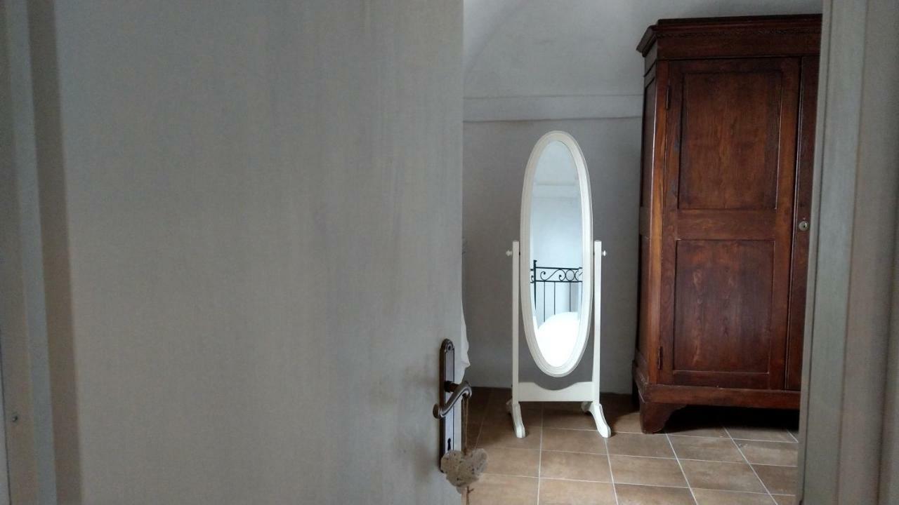 Villa Antica Roccia Calascio Exterior foto